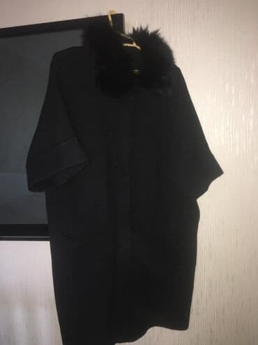 Qara yungul palto böyük razmer, seliqeli işlenib,mexide var,pika