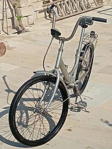 24 velosiped: 24 liq velosipetdi hərşeyi isdiyirdir otur sur velosipetdi real — 3