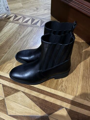 Ботинки и ботильоны: Təcili satılır.Təptəzədi kargodan təzə götürmüşəm. Derimodanındı heç — 3