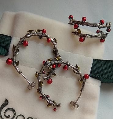 Yeni temiz gümüş komplekt. Üzük universaldi, her razmere gedir