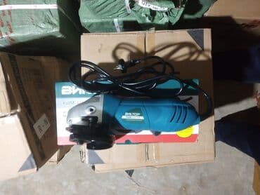 zəfər günü şəkilləri: Viktor Laqonda, Pulsuz çatdırılma — 2