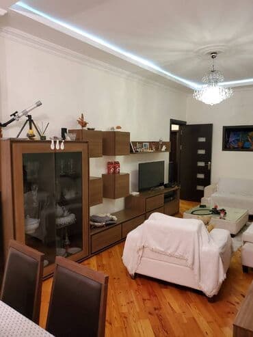 hezi aslanovda 3 otaqli evler: 3 otaqlı, Yeni tikili, m. Həzi Aslanov, 80 kv. m — 3