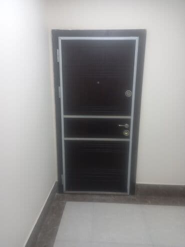 plastik qapılar işlənmiş: İşlənmiş Giriş qapısı 90x230 sm Zəmanətsiz, Ödənişli quraşdırma, Ünvandan götürmə — 5