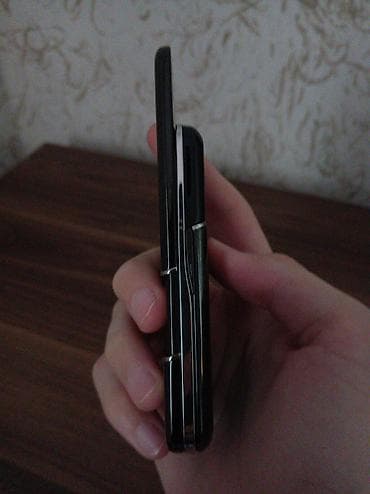 sapphire: Nokia < 2 GB Memory Capacity, rəng - Qara, Düyməli — 9