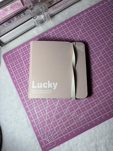 albom satisi: Binder daha baha alınıb Məhsul: Foto kart albomu – “Lucky” - Rəng — 1