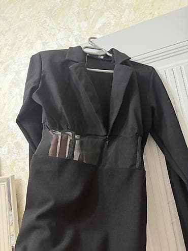 Qadın geyimləri: S-geyinen xanimlara olar. 1defe geyinilib yalniz — 3