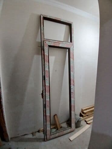 Döşəmə: Uzunluq 2.65 sm eni 80 sm — 1