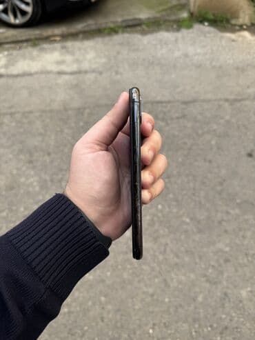 iphone x qutu: IPhone X, 64 GB, Space Gray — 5