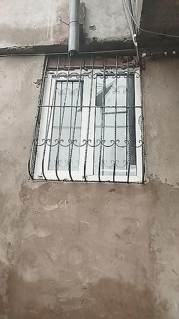 pencere aliram: Pəncərələr üçün müxtəlif dizaynlarda dəmir barmaqlıqlar. Bu — 8