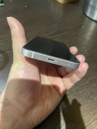 iphone x mini: Ağ, Face ID — 3