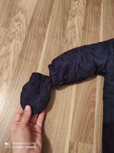 qolu kesilen uşaq: Kombinezon 6/8 ay. Çox az istifadə olunub — 3