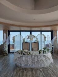 ağ dırnaq modelleri: Dekorlar və bəzəklər — 14