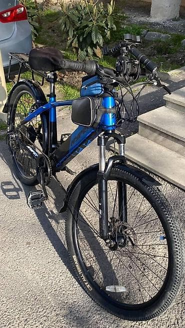i̇sm: 🇺🇸 Amerika modeli 🔋 36V 7.8Ah batareya 🔋 30–35 km məsafə ⚙️ Tam işlək — 1