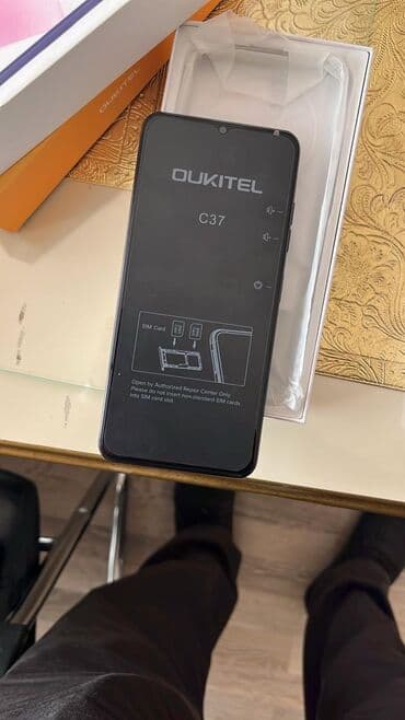 телефон fly cirrus 9: OUKITEL C37 smartfon - Ekran: 6.6 düym FHD+ - Şəbəkə: 4G - — 7