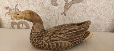 Heykəlcik, 2001 il, Taxta, Ünvandan götürmə lalafo.az -da Heykəlcik, 2001 il, Taxta, Ünvandan götürmə