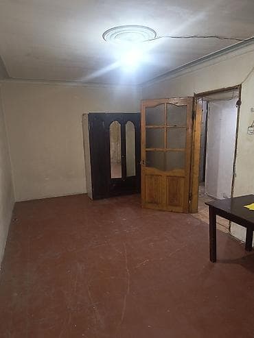 evlərin kirayəsi 1 otaqlı: Sumqayıt şəhər 3 mkr intermedin yan tərəfindəki bina. 1 otaqlı — 6