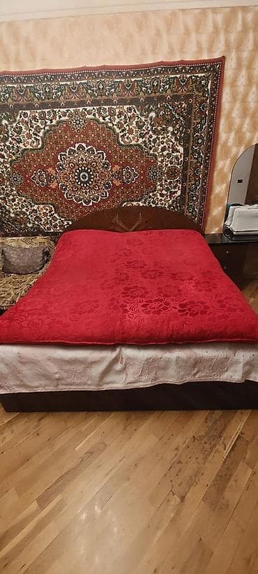 Böyüklər üçün İşlənmiş Yun Döşək