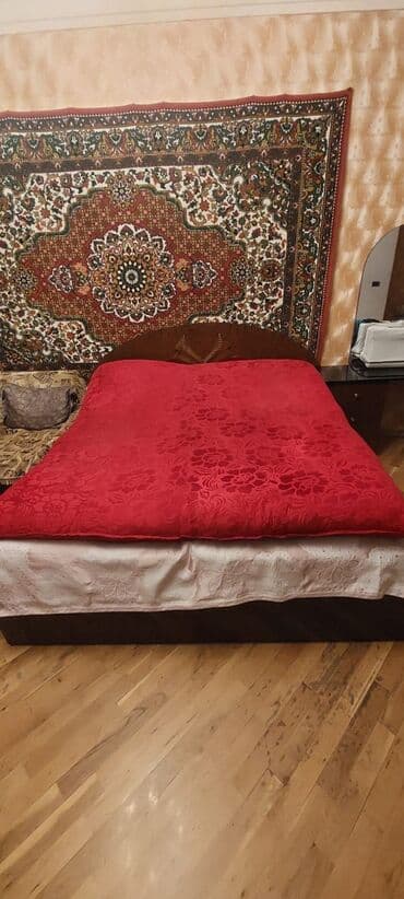 Süni güllər: Böyüklər üçün İşlənmiş Yun Döşək — 2