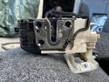 Radiatorlar: Hyundai i30 qapı zamoku. Orijinaldır və ideal vəziyyətdədir. Seçim — 2