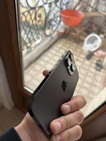 m2 macbook pro: IPhone 14 Pro, 128 GB, Qara, Zəmanət, Simsiz şarj, Face ID — 3