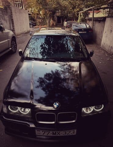 diffuzer: BMW 3 series: 2 l | 1994 il Sedan — 2