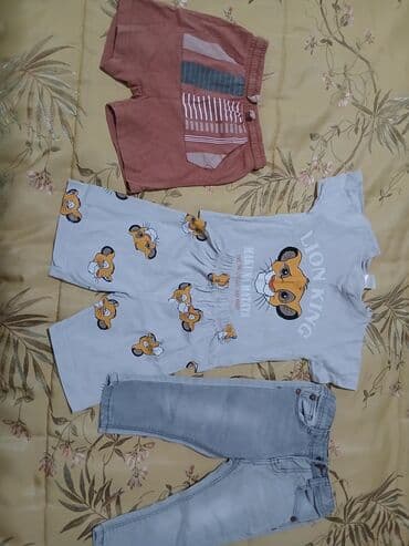 Uşaq geyimləri dəsti Coxusu brend geyimleridi - Lion King temalı açıq