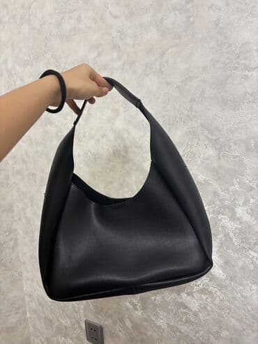 ekodəri qadın çantaları: Qara canta
her ikisi 10 azn — 3
