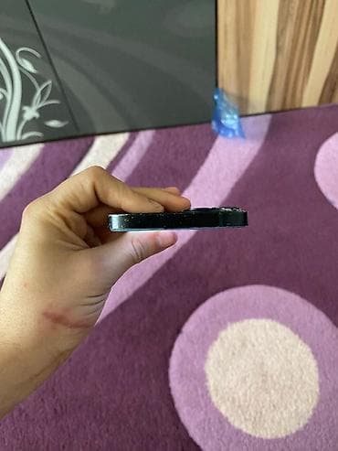 iphone 17 qiymət: IPhone 13, 128 GB, Black Titanium — 5