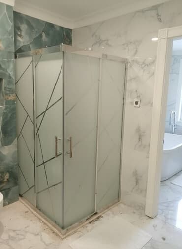 tuş kabin: Duş kabinlar. istənilən ölçüdə var və münasib qiymətədir hamısı — 1