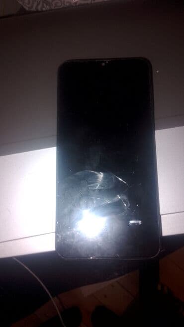 Samsung A10e, 32 GB, rəng - Boz, İki sim kartlı