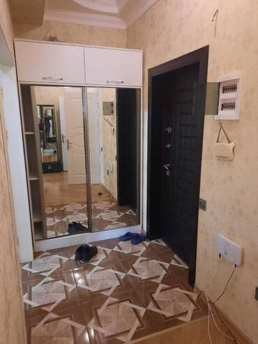 şamaxı ev: Xətai rayonu,H.Aslanov metrosunun yanında, KFC nin tam yaninda Yeni — 7