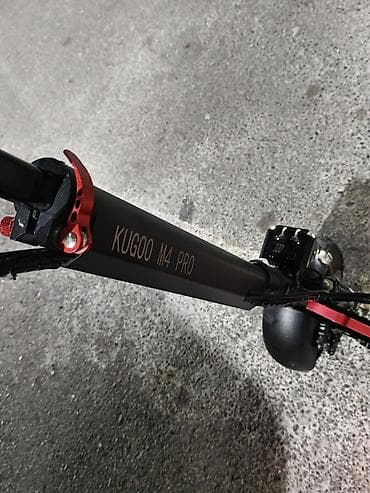 Elektrik nəqliyyatı: İşlənmiş Elektrik samokat 10", 501 - 750 Vt, > 45 km/s, Ödənişli çatdırılma — 3