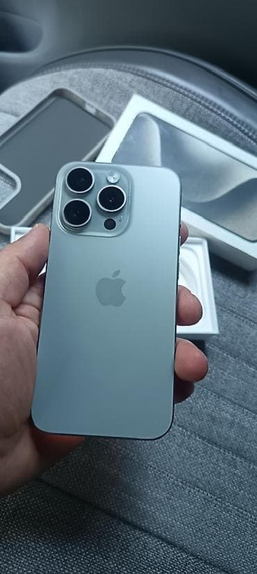 ipad pro: IPhone 15 Pro, Blue Titanium — 3