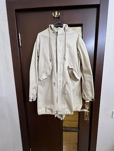 Bej rəngli kapüşonlu parka-kurtka - Material: qalın pambıq/parça