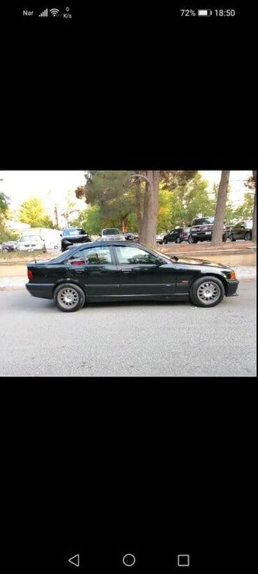 bmw 3 серия 325ix kat: BMW 3 Series E36 sedan – qara rəngli, 4 qapı. Xüsusiyyətlər: - Kuzov — 1