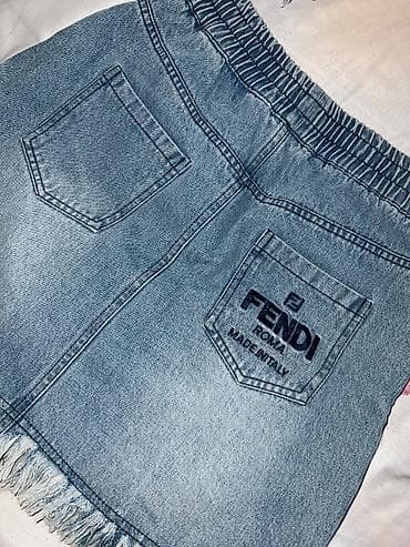 jeans: Cinslər, Fendi, S — 2