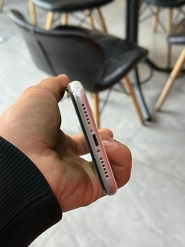 iphone 16 qiymət: IPhone 11, 128 GB, Ağ, Zəmanət, Simsiz şarj, Face ID — 6