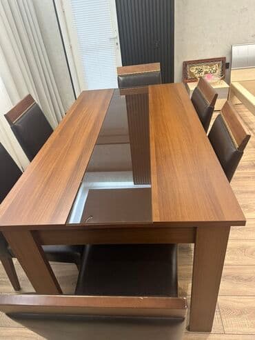 orxideya guli: Qonaq otağı üçün, Açılmayan, Dördbucaq masa, 6 stul — 2