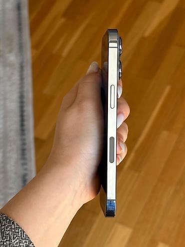 iphone pro: IPhone 13 Pro, Sierra Blue — 2