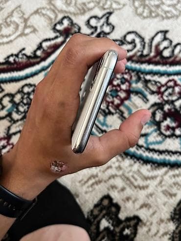 islenmis iphone 8 plus: IPhone 11 Pro Max, 64 GB, Ağ, Face ID — 3