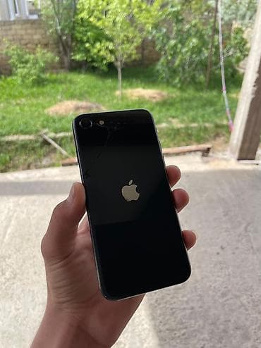 iphone 7 ikinci el: IPhone SE 2020, 64 GB, Qara, Barmaq izi — 7