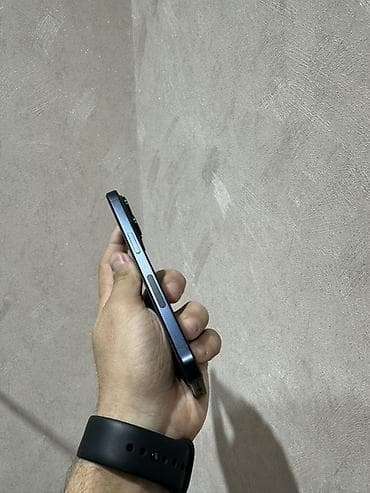 ipona: IPhone 15 Pro, 512 GB, Blue Titanium — 3