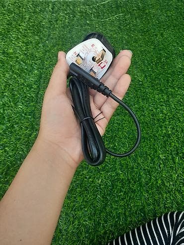 Elektrik nəqliyyatı: İşlənmiş Elektrik samokat 9", ≤ 250 Vt, 16 - 25 km/s, Ünvandan götürmə — 4