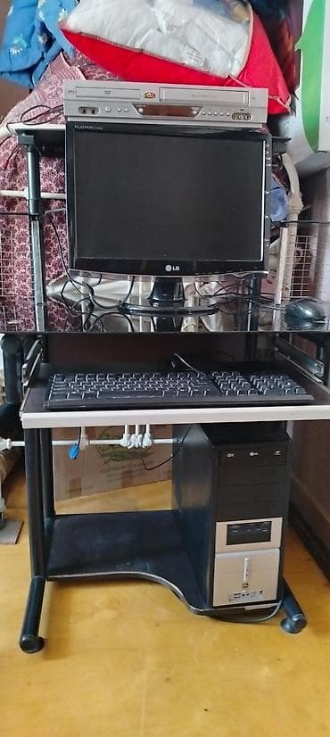 ucuz komputer: Stolüstü komputer satilir, stolu ile birlikde, tam islekdir, windows — 1