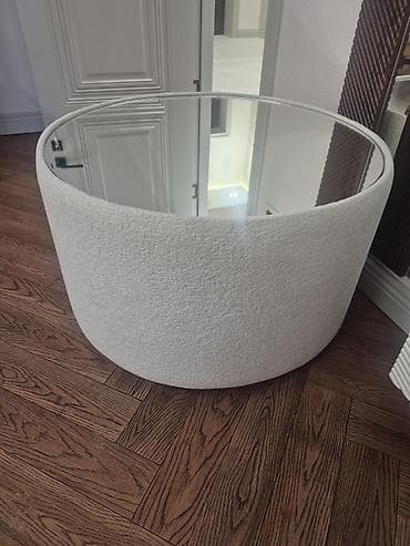 döş stolu: Yeni, Güzgülü — 2