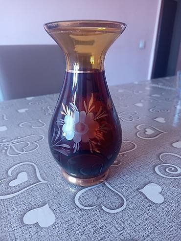 kecə: Bir vaza — 2