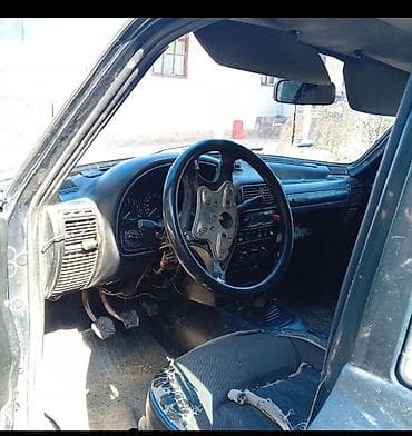 mercedes disk per page 40: GAZ Volga 3110 sedan Cidi alıcılar narahat etsin - Kuzov: 4 qapılı — 5