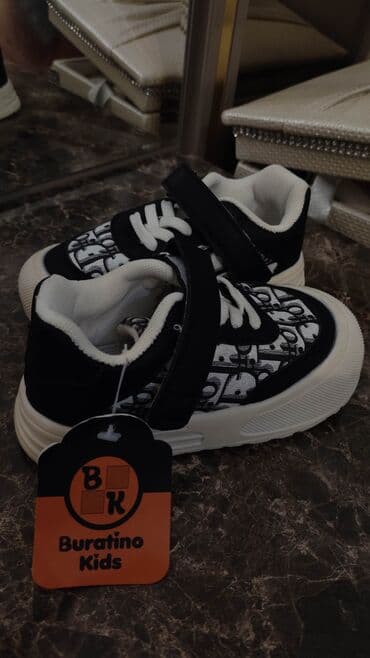 qebelend ters ev: Yep yenidir hec geyinilmeyib ela veziyyetde 10azn satiram olcu — 4