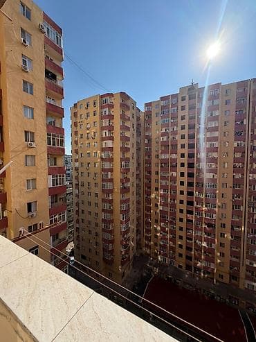 modul tipli ev: Ehmedlide neapol dariresine yaxin mirana luxury in arxasindaki binada — 1