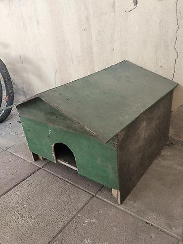 pişiy yuvası: Taxta pişik evi – 2 ədəd ikisi birlikdə 50 azn Məhsul təsviri: - — 2